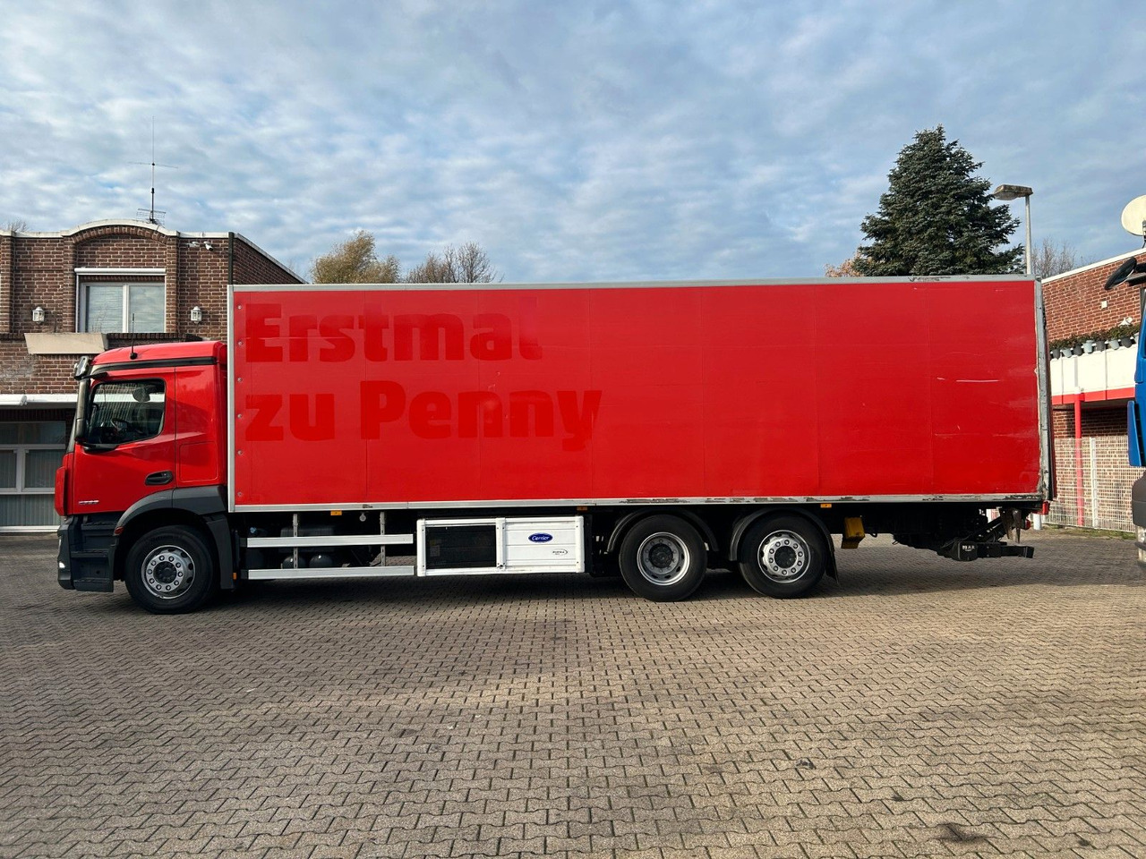 Mercedes-Benz 2636 Antos Kühlkoffer +BÄR LBW 3x im Bestand - Kølevogn lastbil: billede 1 Mercedes-Benz 2636 Antos Kühlkoffer +BÄR LBW 3x im Bestand - Kølevogn lastbil: billede 1