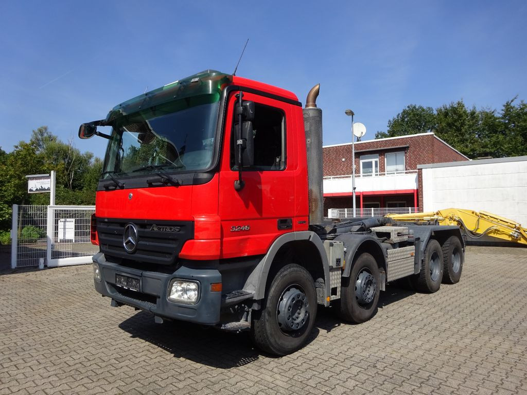 Mercedes-Benz 3246 Actros Abroller K45 8x4 Knickhacken Mercedes-Benz 3246 Actros Abroller K45 8x4 Knickhacken - Lastbil kroghejs: billede 5 Mercedes-Benz 3246 Actros Abroller K45 8x4 Knickhacken Mercedes-Benz 3246 Actros Abroller K45 8x4 Knickhacken - Lastbil kroghejs: billede 5