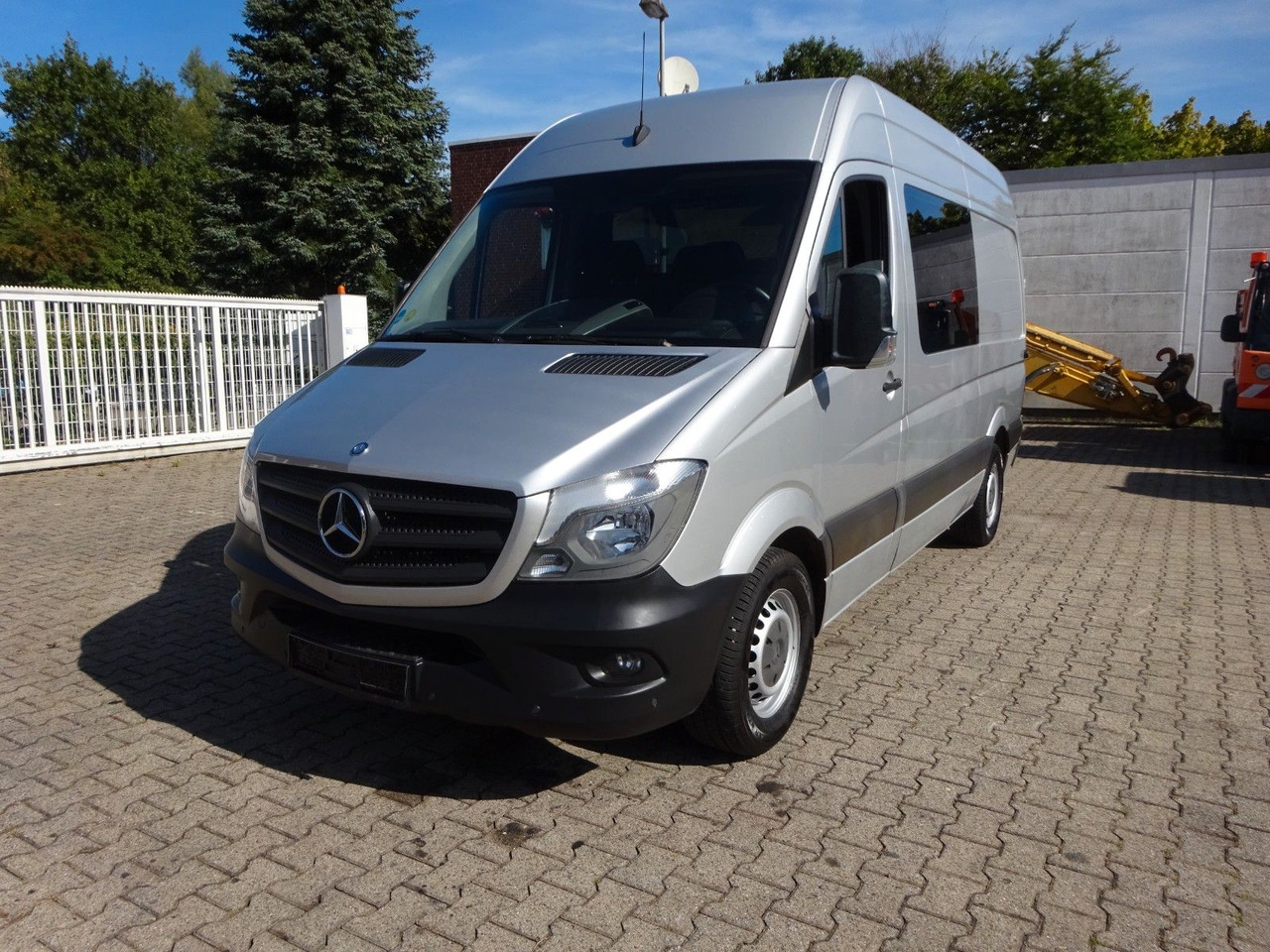 Mercedes-Benz Sprinter 316CDI Mixto 4x2 - Varevogn: billede 1 Mercedes-Benz Sprinter 316CDI Mixto 4x2 - Varevogn: billede 1