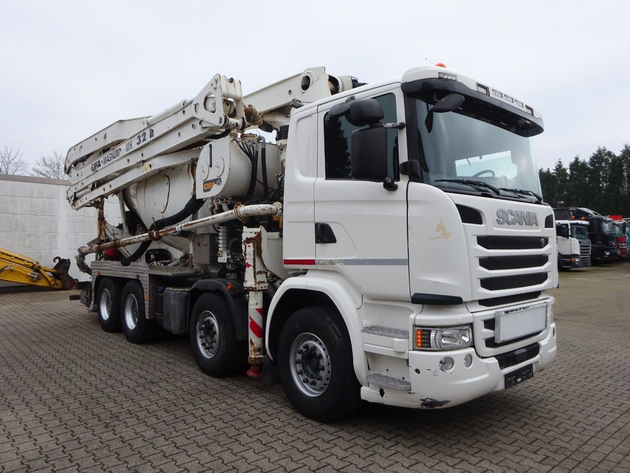 Scania PUMI CIFA 32 Meter 4 Knick. Scania PUMI CIFA 32 Meter 4 Knick. - Betonpumpe: billede 1 Scania PUMI CIFA 32 Meter 4 Knick. Scania PUMI CIFA 32 Meter 4 Knick. - Betonpumpe: billede 1