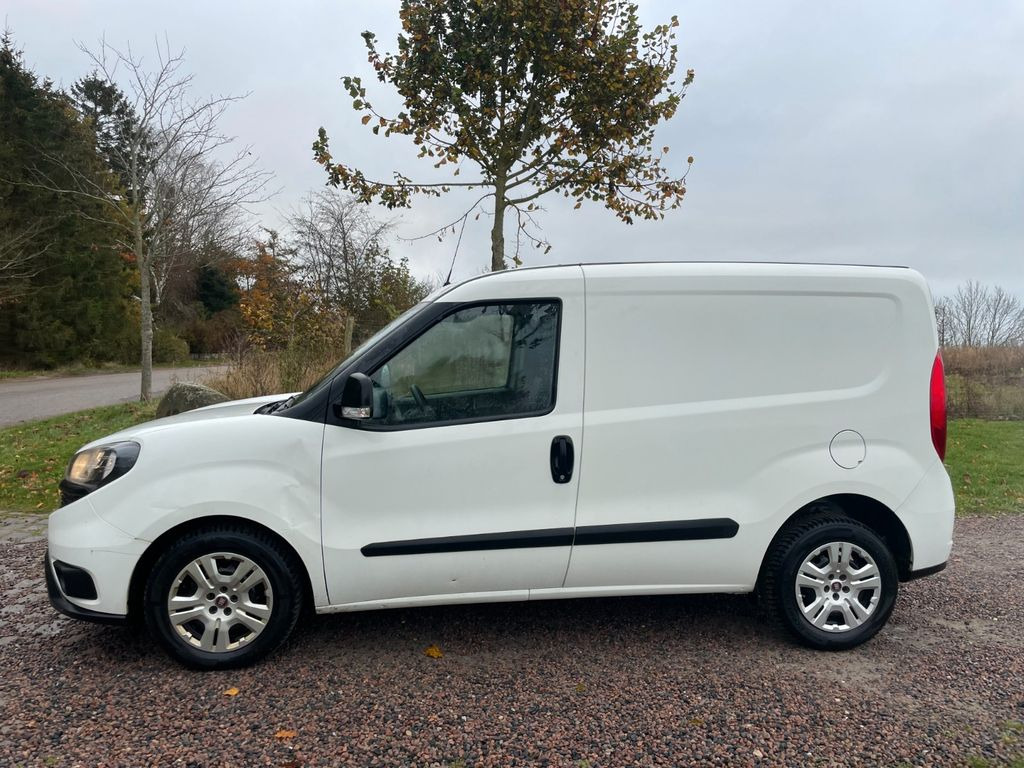 Fiat Doblò Basis Kasten - Små varebil: billede 2 Fiat Doblò Basis Kasten - Små varebil: billede 2