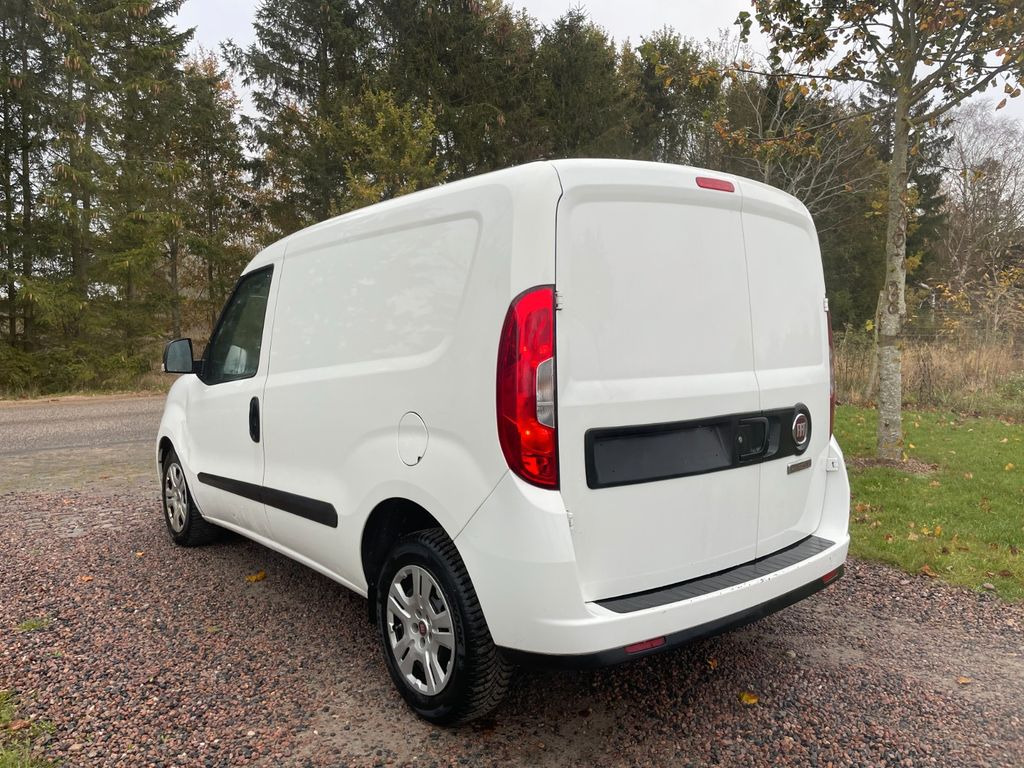 Fiat Doblò Basis Kasten Fiat Doblò Basis Kasten 1,3 JTD - Små varebil: billede 3 Fiat Doblò Basis Kasten Fiat Doblò Basis Kasten 1,3 JTD - Små varebil: billede 3
