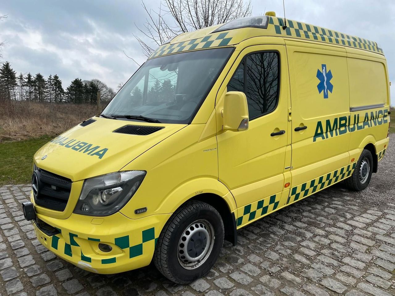 Mercedes-Benz Sprinter 316 CDI Aut *14 000 € netto - Ambulance: billede 1 Mercedes-Benz Sprinter 316 CDI Aut *14 000 € netto - Ambulance: billede 1