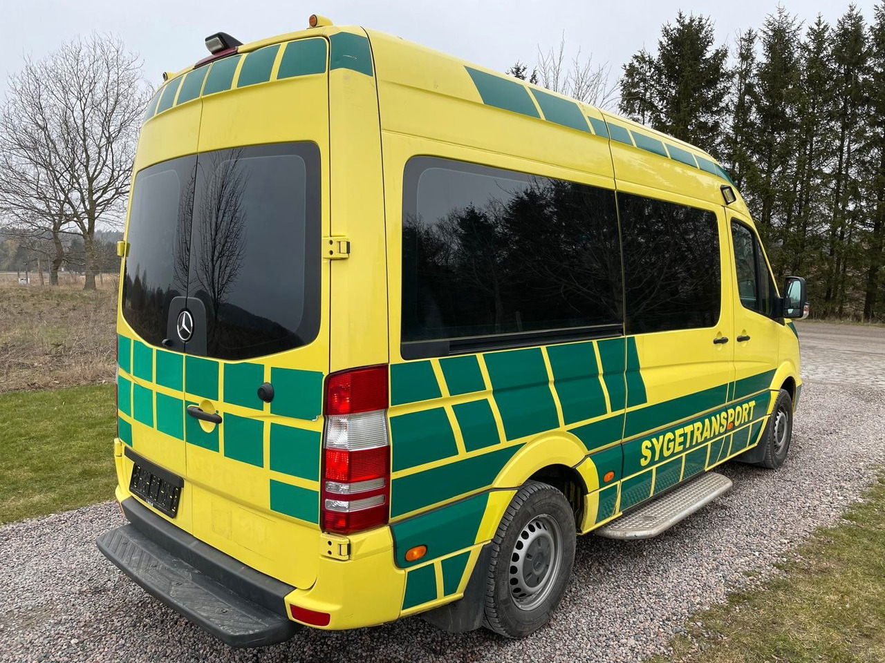 Mercedes-Benz Sprinter II Kasten 316 CDI Ambulance * - Ambulance: billede 5 Mercedes-Benz Sprinter II Kasten 316 CDI Ambulance * - Ambulance: billede 5