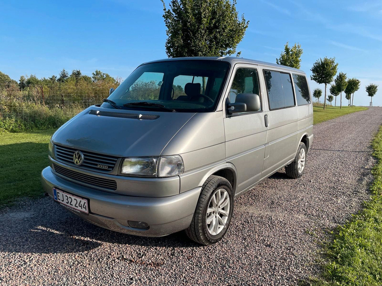 Volkswagen T4 Multivan Bus VR6 *12 000€ - Persontransport: billede 1 Volkswagen T4 Multivan Bus VR6 *12 000€ - Persontransport: billede 1
