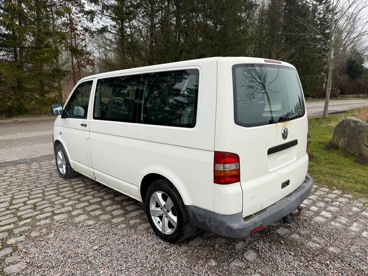 Volkswagen T5 Transporter 1.9 TDI *9 Sitze *RESERVED RO - Persontransport: billede 3 Volkswagen T5 Transporter 1.9 TDI *9 Sitze *RESERVED RO - Persontransport: billede 3