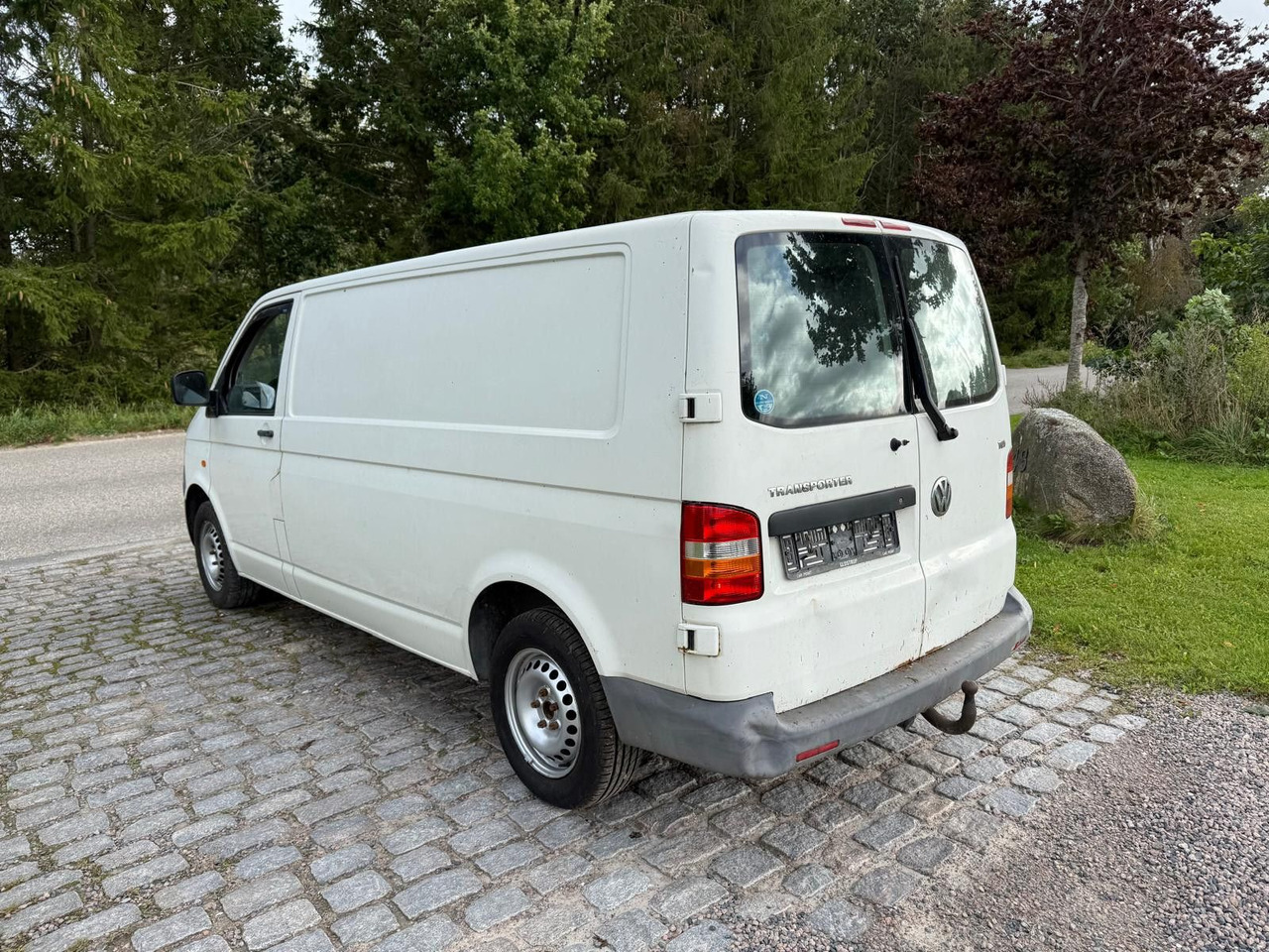 Volkswagen T5 Transporter 2.5 TDI Kasten lang - Små varebil: billede 3 Volkswagen T5 Transporter 2.5 TDI Kasten lang - Små varebil: billede 3