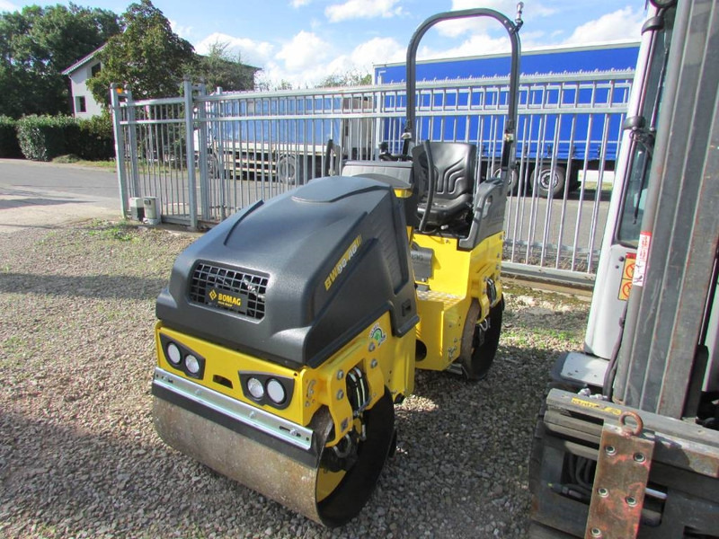 Bomag BW 90 AD-5 Walze / 21.500 EUR - Tromle: billede 4 Bomag BW 90 AD-5 Walze / 21.500 EUR - Tromle: billede 4