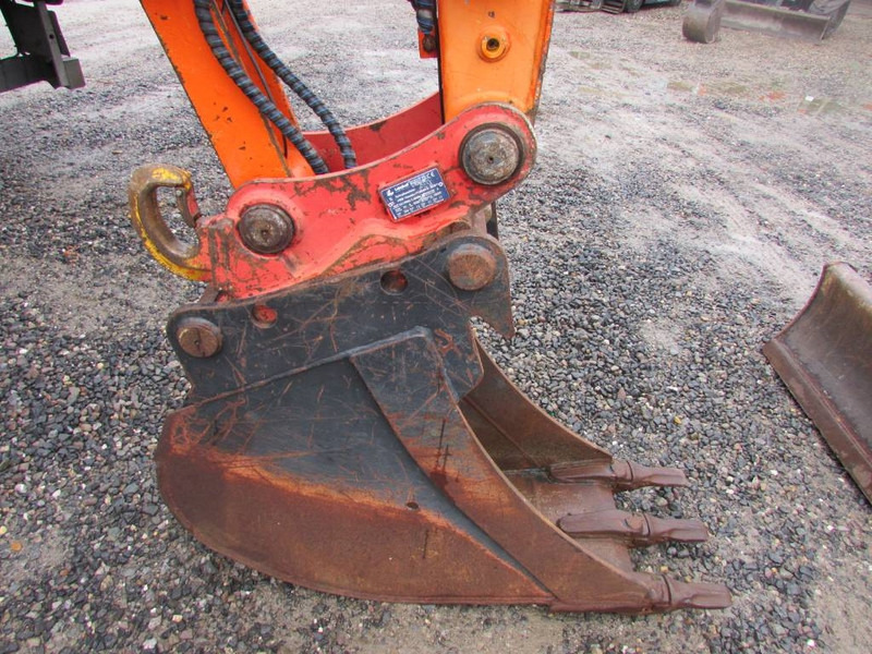 Komatsu PC 80 MR-3 Kettenbagger 30.000 EUR / AC - Minigravemaskine: billede 3 Komatsu PC 80 MR-3 Kettenbagger 30.000 EUR / AC - Minigravemaskine: billede 3