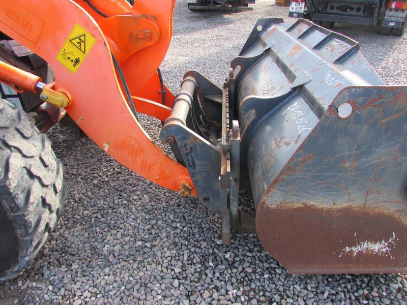 Komatsu WA 100 M-7 Radlader 29.000 EUR - Gummihjulslæsser: billede 5 Komatsu WA 100 M-7 Radlader 29.000 EUR - Gummihjulslæsser: billede 5