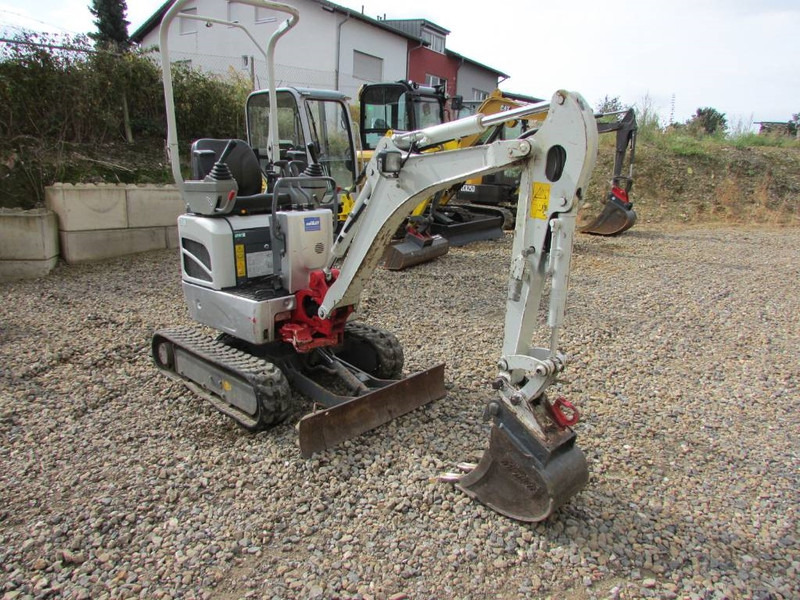 Takeuchi TB 210 R Minibagger 14.500 EUR - Minigravemaskine: billede 3 Takeuchi TB 210 R Minibagger 14.500 EUR - Minigravemaskine: billede 3