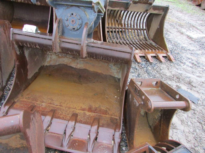 NSB E 160 Schwenktieflöffel 1400 mm OQ 65 / 7.500 - Udstyr for Entreprenørmaskin: billede 4 NSB E 160 Schwenktieflöffel 1400 mm OQ 65 / 7.500 - Udstyr for Entreprenørmaskin: billede 4