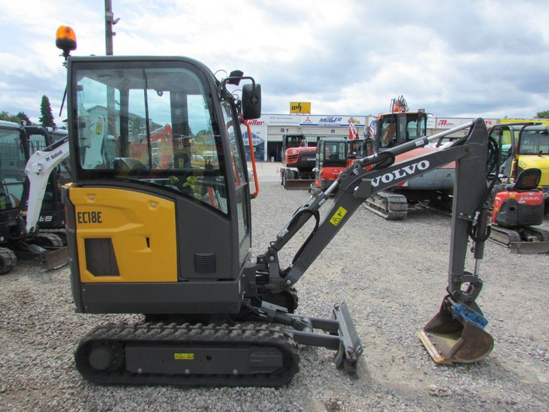 Volvo EC 18 E Minibagger 23.500 EUR - Minigravemaskine: billede 4 Volvo EC 18 E Minibagger 23.500 EUR - Minigravemaskine: billede 4