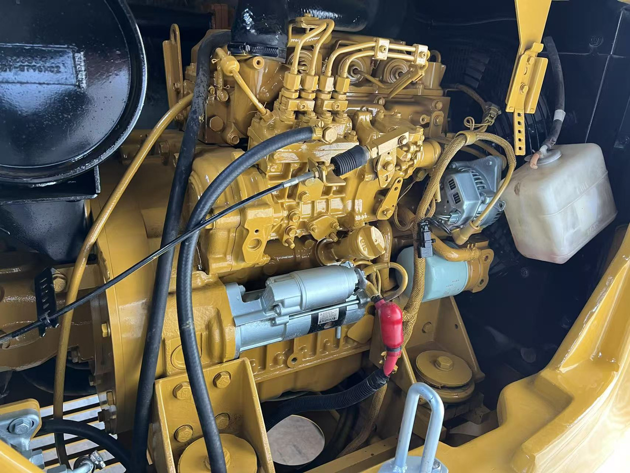 CATERPILLAR 305.5E2 - Minigravemaskine: billede 5 CATERPILLAR 305.5E2 - Minigravemaskine: billede 5