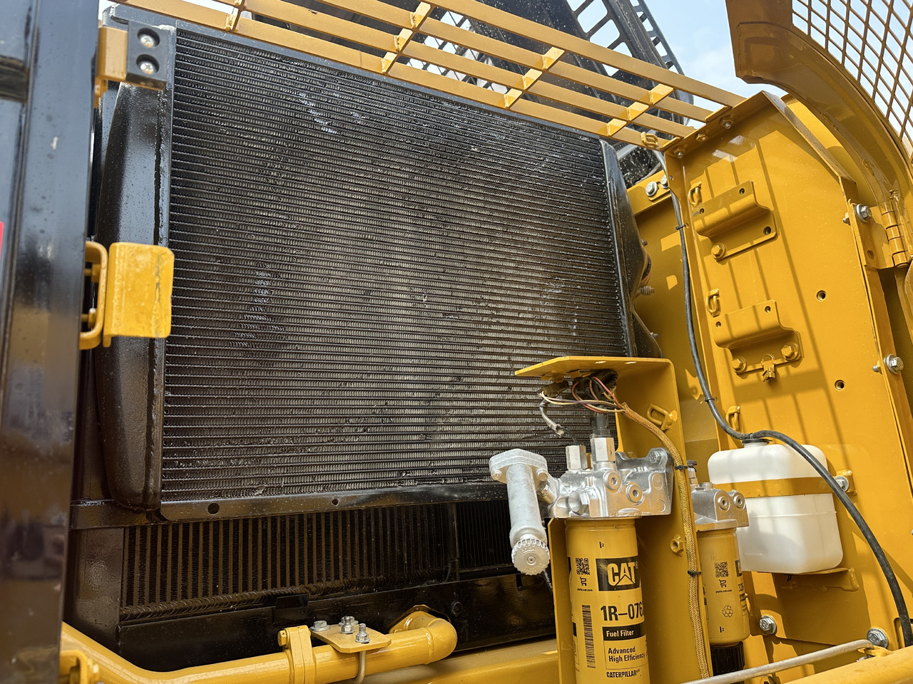 CATERPILLAR 329D2L - Bæltegravemaskine: billede 2 CATERPILLAR 329D2L - Bæltegravemaskine: billede 2