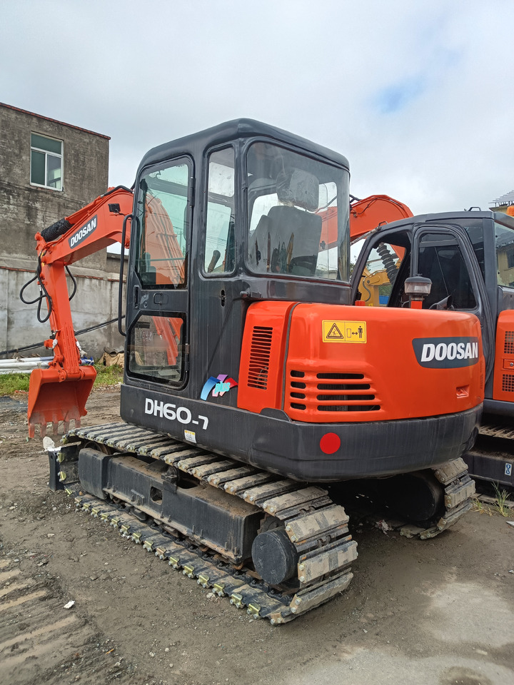 DOOSAN DH60-7 - Minigravemaskine: billede 4 DOOSAN DH60-7 - Minigravemaskine: billede 4