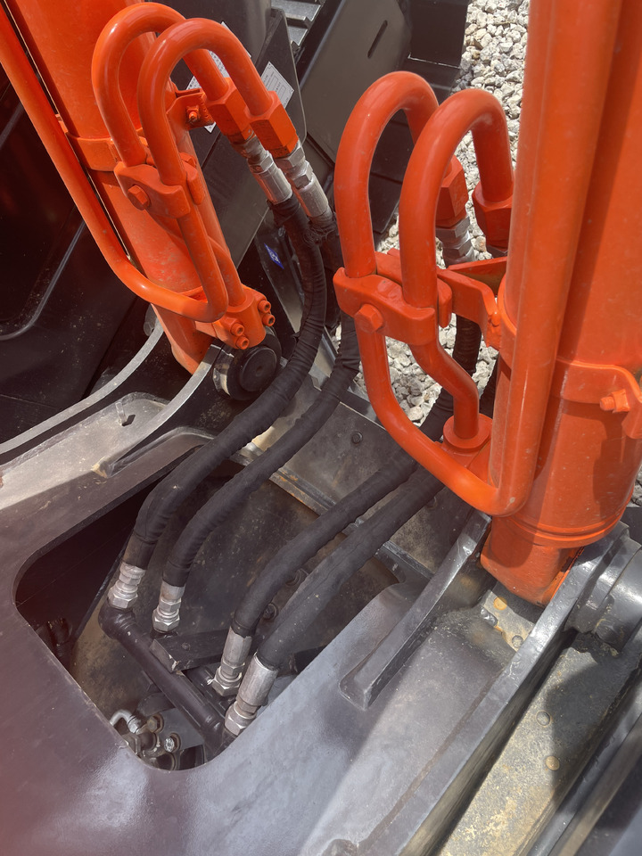 Hitachi ZX200 - Bæltegravemaskine: billede 5 Hitachi ZX200 - Bæltegravemaskine: billede 5