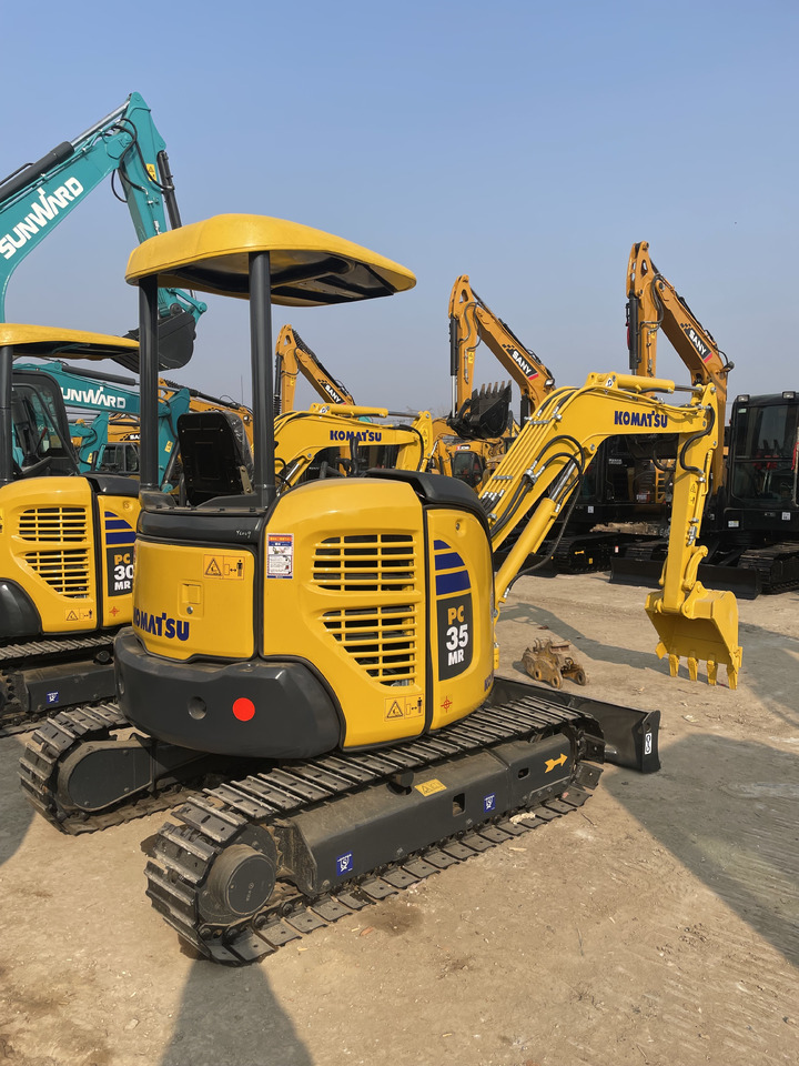KOMATSU PC 35 MR-3 - Minigravemaskine: billede 4 KOMATSU PC 35 MR-3 - Minigravemaskine: billede 4