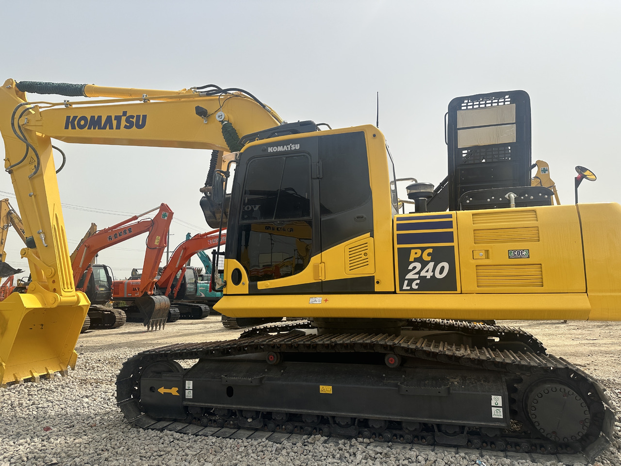 Komatsu PC 240 LC-8 - Bæltegravemaskine: billede 1 Komatsu PC 240 LC-8 - Bæltegravemaskine: billede 1