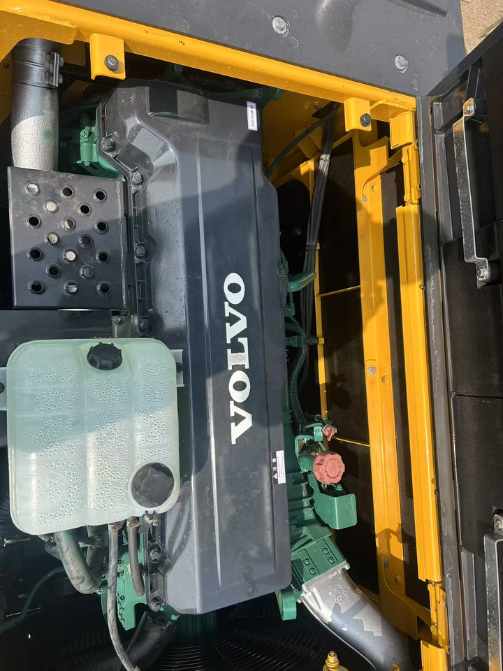 Bæltegravemaskine Volvo EC480: billede 12