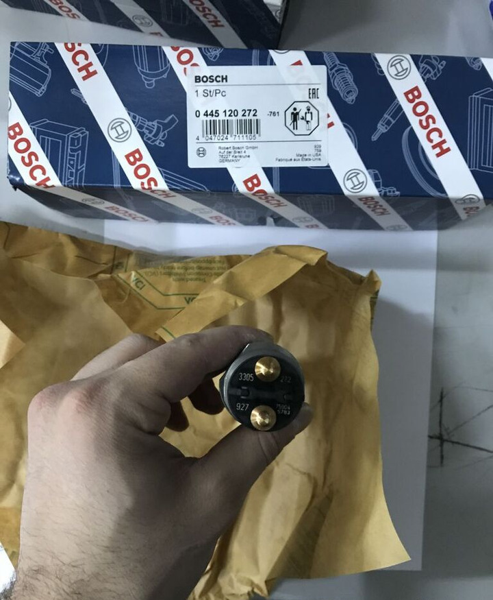 Bosch 0445120272 0 Cummins ALL OF THEM - Injector for Gravelæssemaskine: billede 1 Bosch 0445120272 0 Cummins ALL OF THEM - Injector for Gravelæssemaskine: billede 1