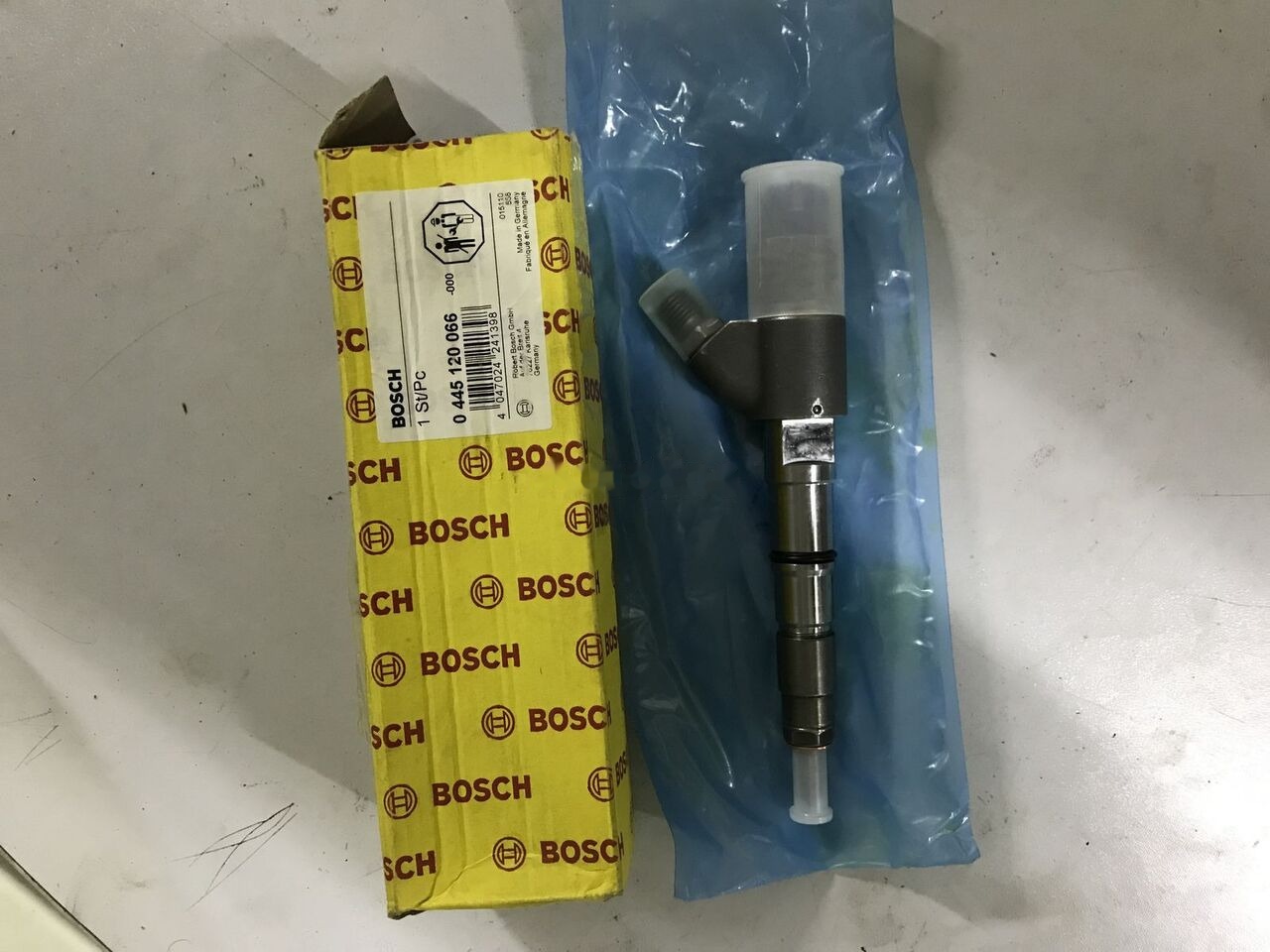 Bosch 4289311 Volvo ALL VOLVO - Injector for Gummihjulslæsser: billede 3 Bosch 4289311 Volvo ALL VOLVO - Injector for Gummihjulslæsser: billede 3
