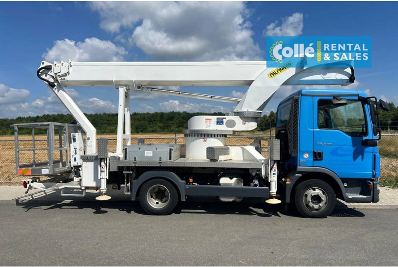 Palfinger P 300 KS | 2015 - Lastbil med mandskabslift: billede 3 Palfinger P 300 KS | 2015 - Lastbil med mandskabslift: billede 3