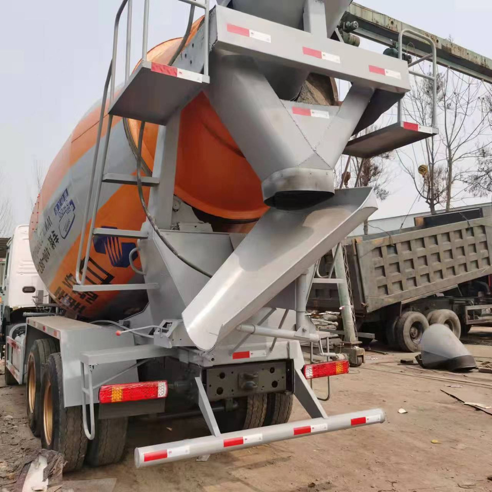SINOTRUCK - Betonbil: billede 5 SINOTRUCK - Betonbil: billede 5