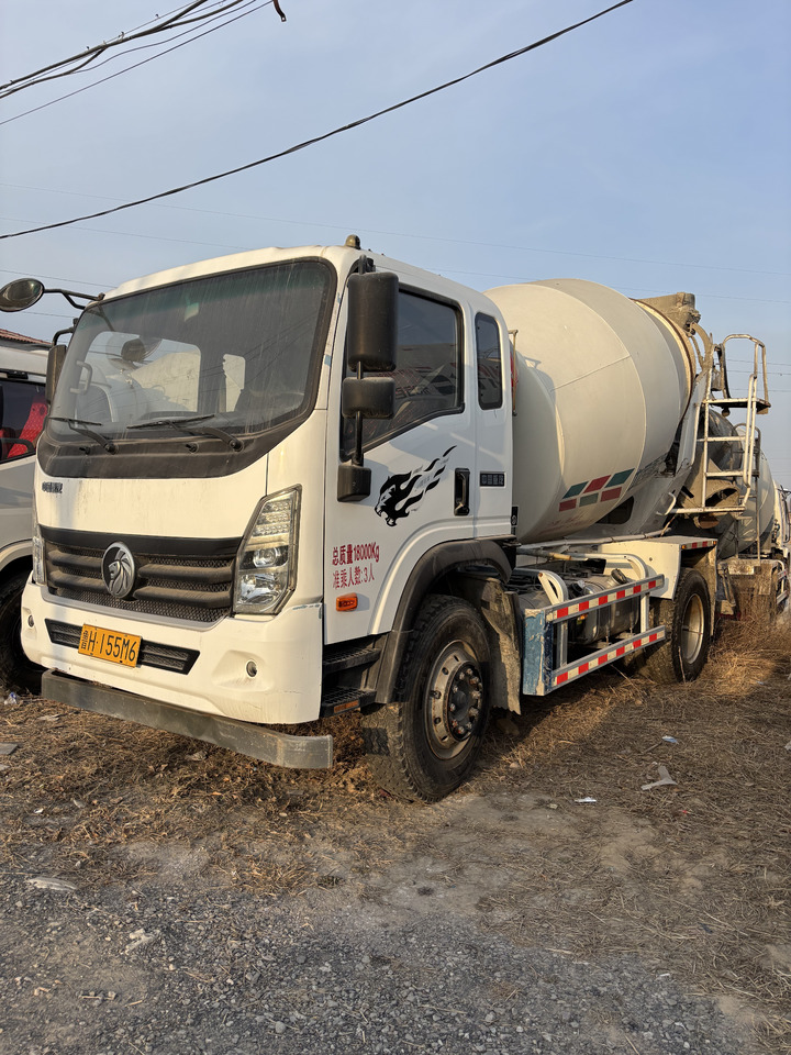 SINOTRUCK - Betonbil: billede 1 SINOTRUCK - Betonbil: billede 1