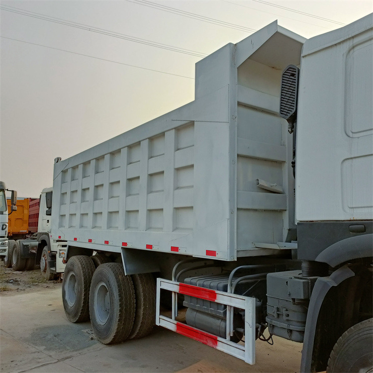 Sinotruck - Tipvogn lastbil: billede 5 Sinotruck - Tipvogn lastbil: billede 5