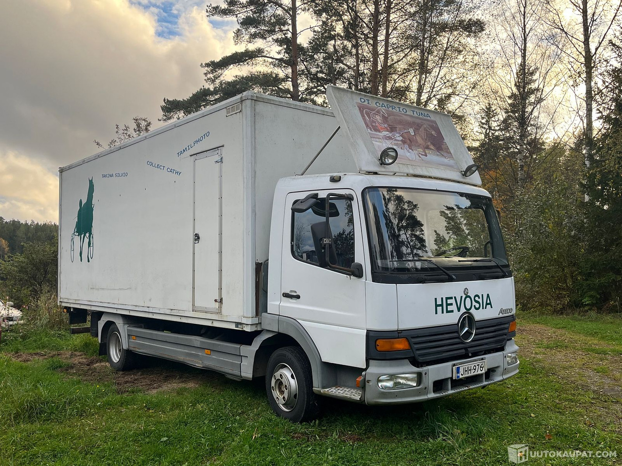 Mercedes-Benz Atego, hevoskuljetusauto, 2000, Inkoo - Lastbil: billede 1 Mercedes-Benz Atego, hevoskuljetusauto, 2000, Inkoo - Lastbil: billede 1