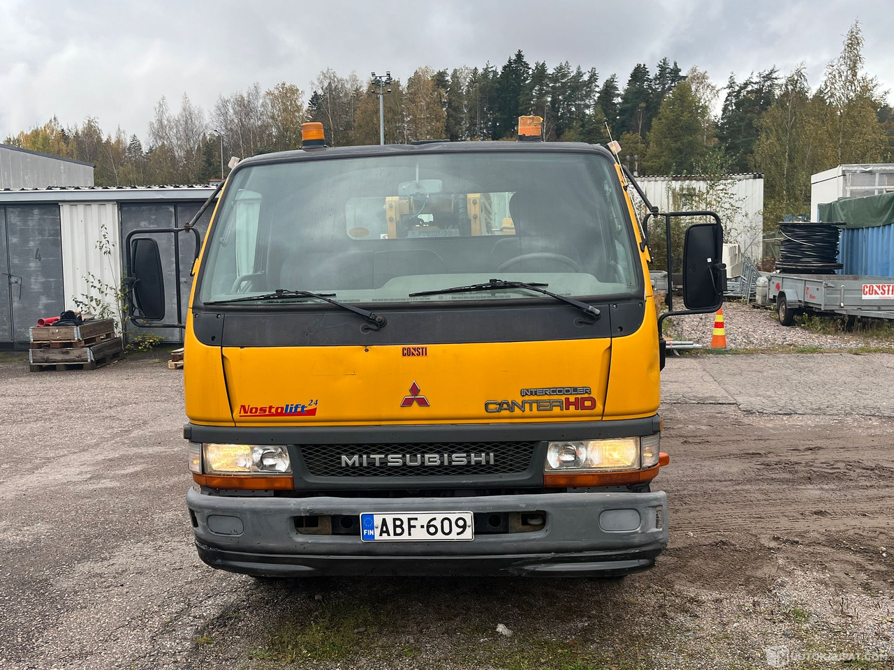 Mitsubishi CANTER-FE659H/420, nostokoriauto, nostin korjattavaksi, 2003, Vantaa - Lastbil: billede 2 Mitsubishi CANTER-FE659H/420, nostokoriauto, nostin korjattavaksi, 2003, Vantaa - Lastbil: billede 2