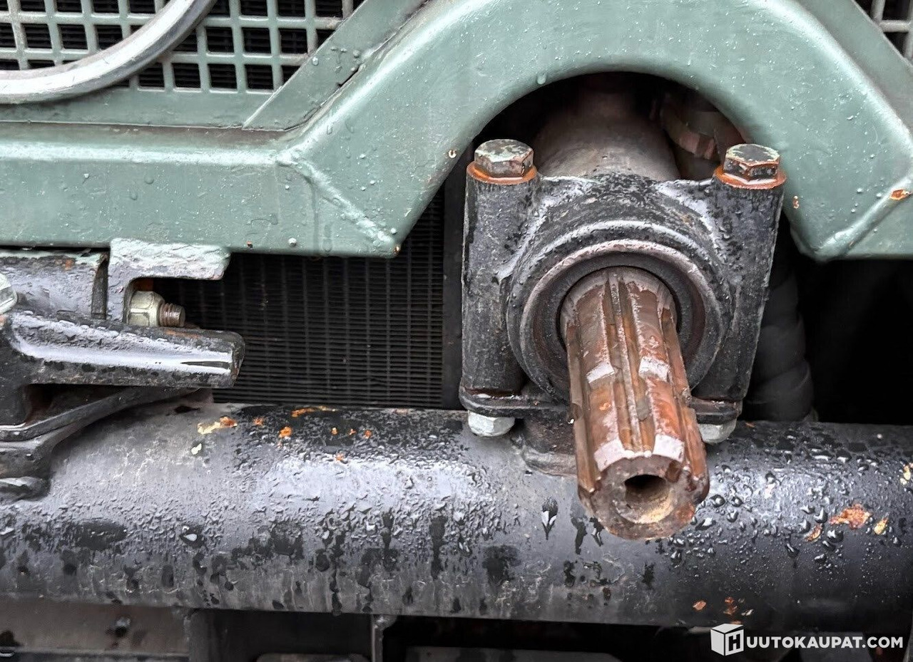 Tipvogn lastbil, Lastbil med kran Mercedes-Benz UNIMOG, 5-seat cab, NUMMI crane, 1980, Vihti: billede 14