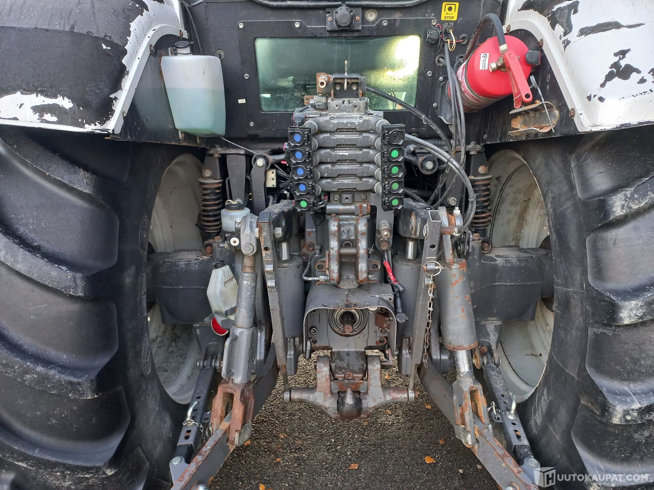 Valtra T213 VERSU, 2013, 11 100 h, MTK25, Joensuu - Traktor: billede 3 Valtra T213 VERSU, 2013, 11 100 h, MTK25, Joensuu - Traktor: billede 3