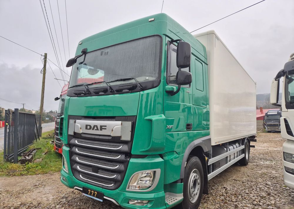 DAF XF ORYGINALNY PRZEBIEG z Niemiec / TANDEM ZESTAW PRZEJAZDOWY Z WINDĄ - Lastbil varevogn: billede 1 DAF XF ORYGINALNY PRZEBIEG z Niemiec / TANDEM ZESTAW PRZEJAZDOWY Z WINDĄ - Lastbil varevogn: billede 1