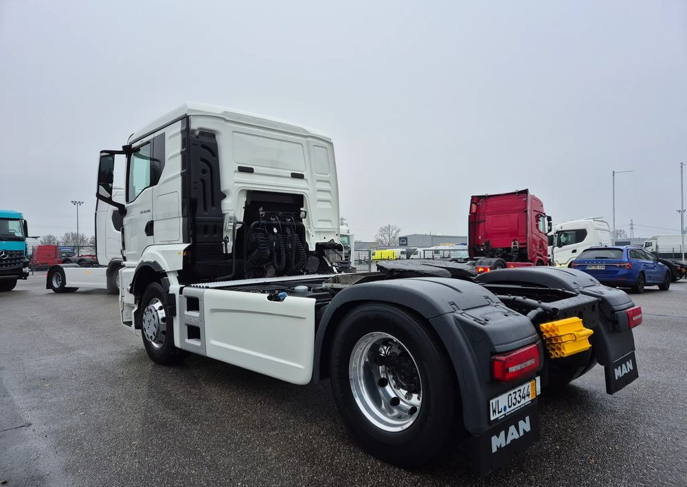 MAN TGS 18.400 NAUKA JAZDY STANDARD 4x2 / TGX 18.360 400 510 460 500 TOP STAN / ŚWIEŻO SPROWADZONY - Trækker: billede 5 MAN TGS 18.400 NAUKA JAZDY STANDARD 4x2 / TGX 18.360 400 510 460 500 TOP STAN / ŚWIEŻO SPROWADZONY - Trækker: billede 5
