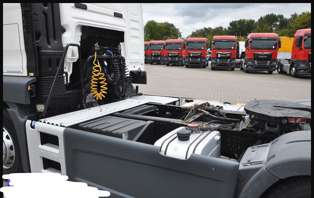 Trækker MAN TGS 18.420 2019 NAUKA JAZDY POLIFT ELKA AUTOMAT 4x2 STANDARD 315/70r22.5 SUPER STAN TGX 470 460 420 430 500 510 400 360 410: billede 15