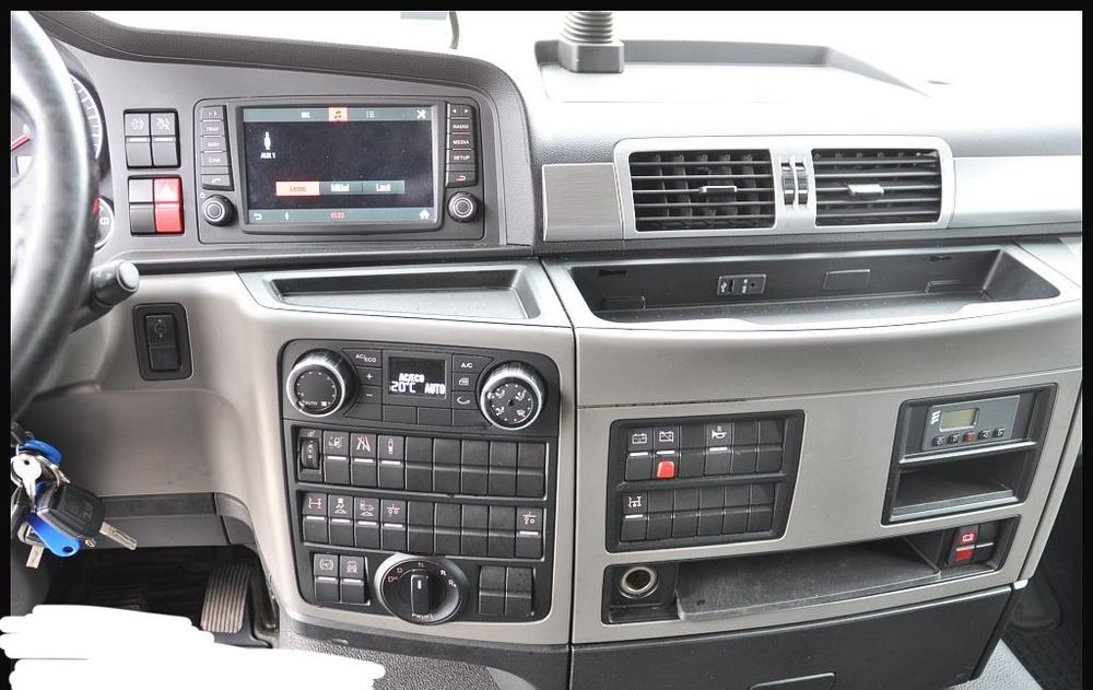 Trækker MAN TGS 18.420 2019 NAUKA JAZDY POLIFT ELKA AUTOMAT 4x2 STANDARD 315/70r22.5 SUPER STAN TGX 470 460 420 430 500 510 400 360 410: billede 20