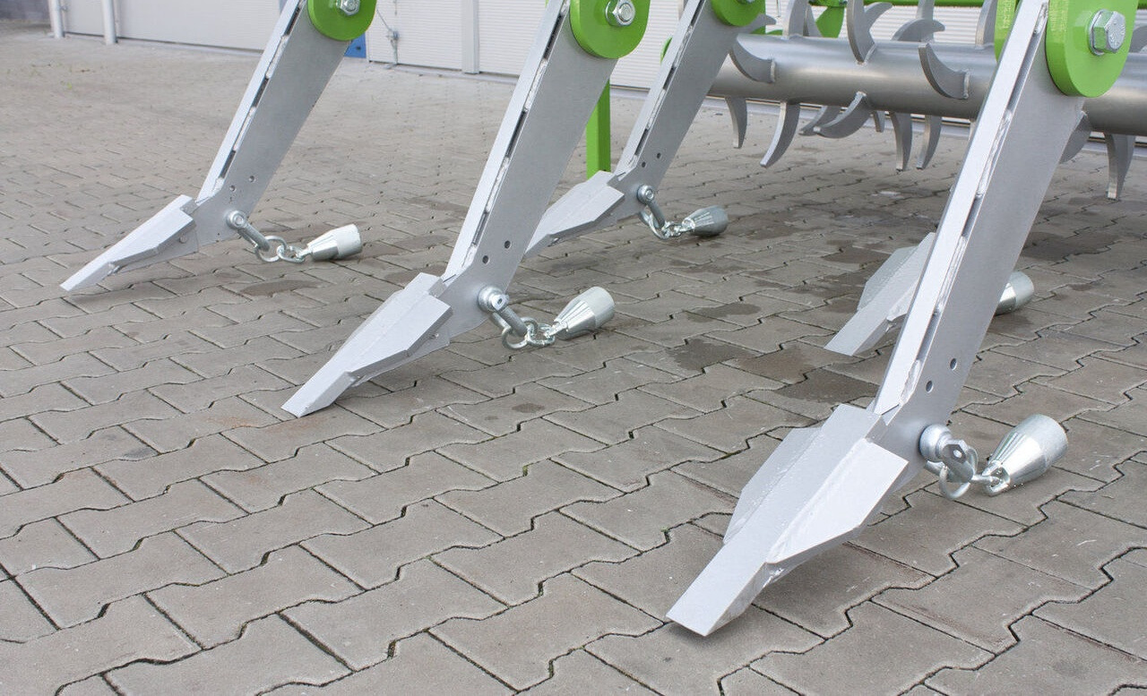 Bomet U486 - Grubber: billede 2 Bomet U486 - Grubber: billede 2