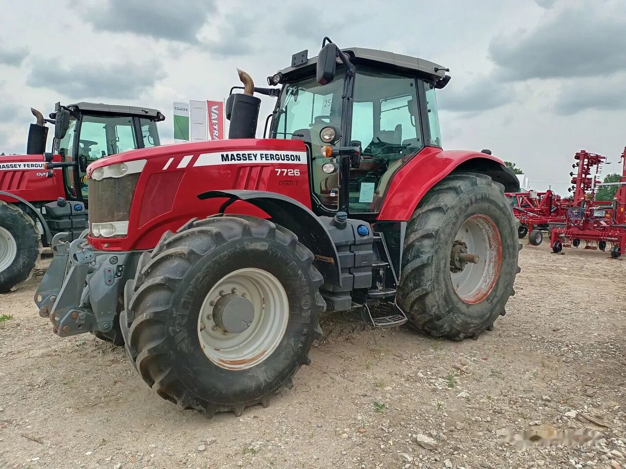 Massey Ferguson 7726 Dyna VT - Traktor: billede 5 Massey Ferguson 7726 Dyna VT - Traktor: billede 5