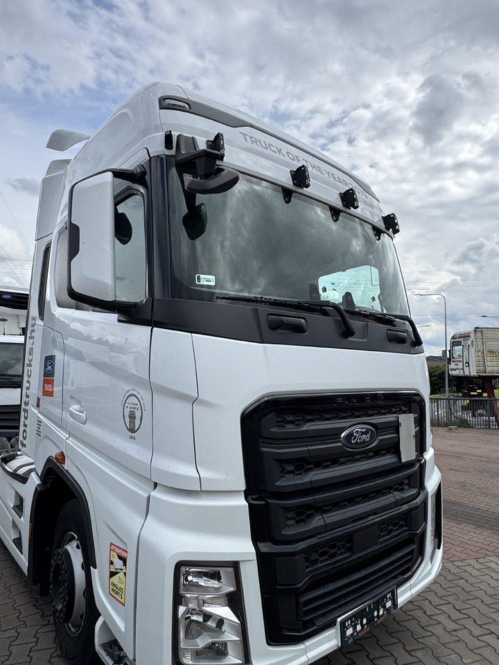 FORD F-MAX TRUCKS 500 - Førerhus: billede 1 FORD F-MAX TRUCKS 500 - Førerhus: billede 1