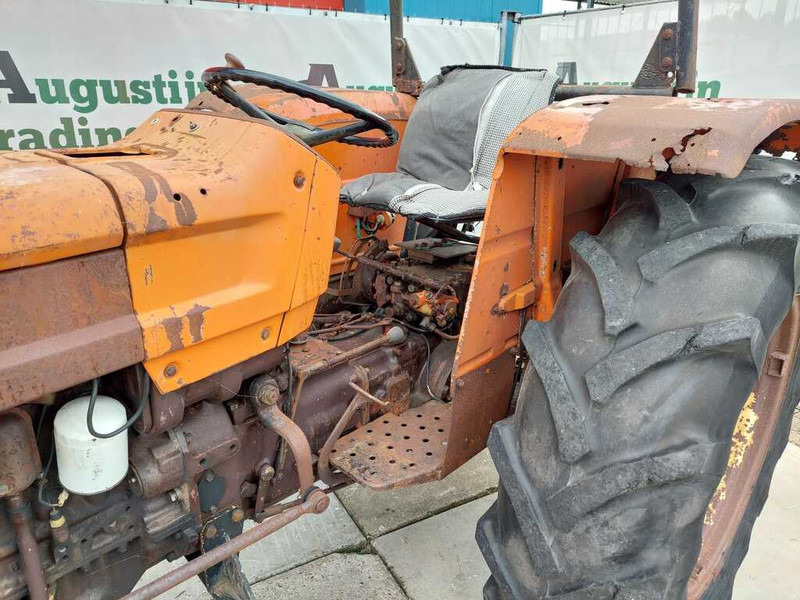 Fiat 640/8 - Traktor: billede 3 Fiat 640/8 - Traktor: billede 3