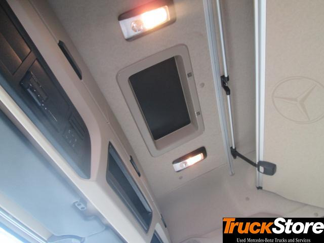 Trækker Mercedes-Benz Actros 1845 LS nRL: billede 10 Trækker Mercedes-Benz Actros 1845 LS nRL: billede 10