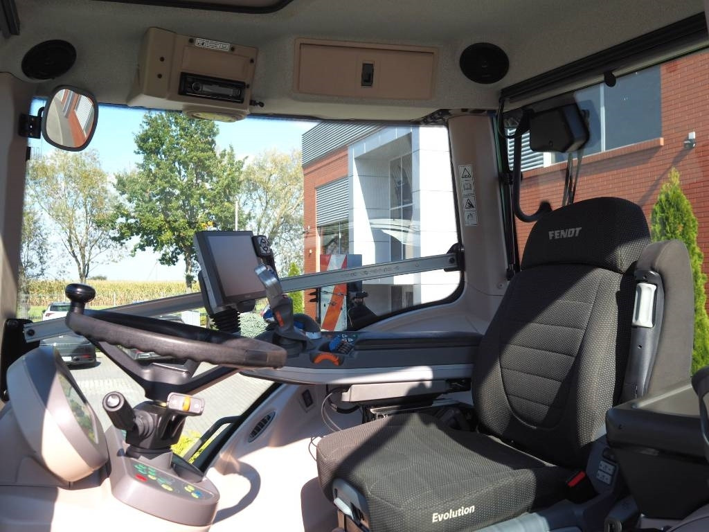 Fendt 824 Vario S4 ProfiPlus, GPS - Traktor: billede 5 Fendt 824 Vario S4 ProfiPlus, GPS - Traktor: billede 5