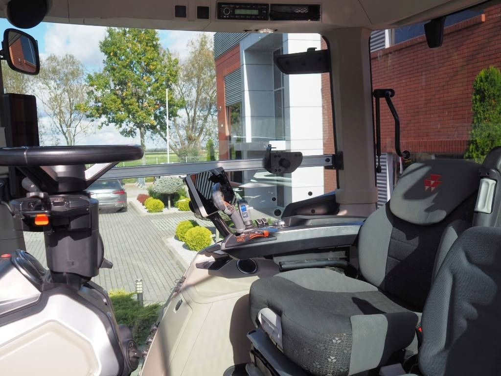 Massey Ferguson 8S.225 Dyna-7, GPS - Traktor: billede 5 Massey Ferguson 8S.225 Dyna-7, GPS - Traktor: billede 5