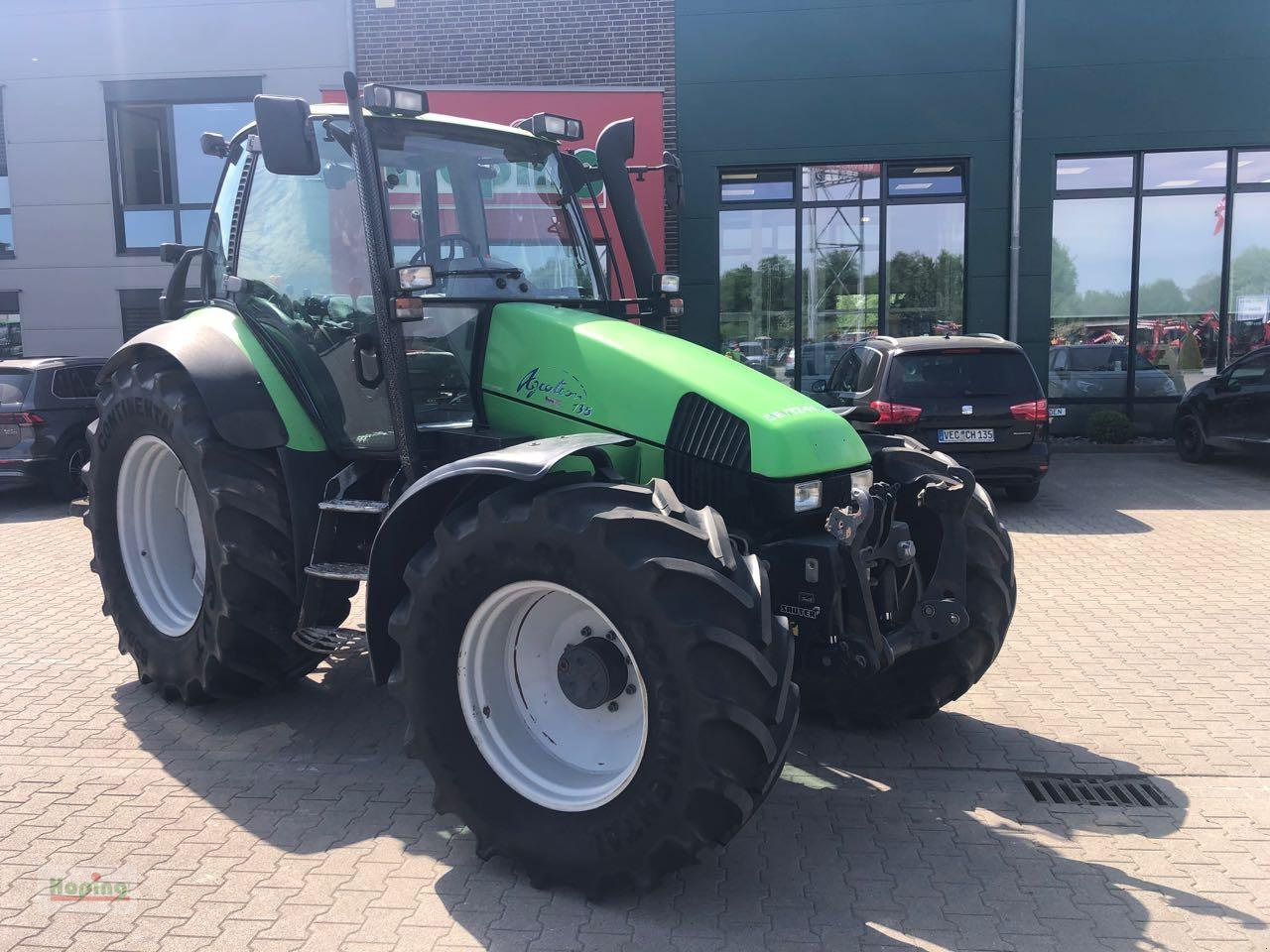 Deutz-Fahr Agrotron 135 - Traktor: billede 1 Deutz-Fahr Agrotron 135 - Traktor: billede 1