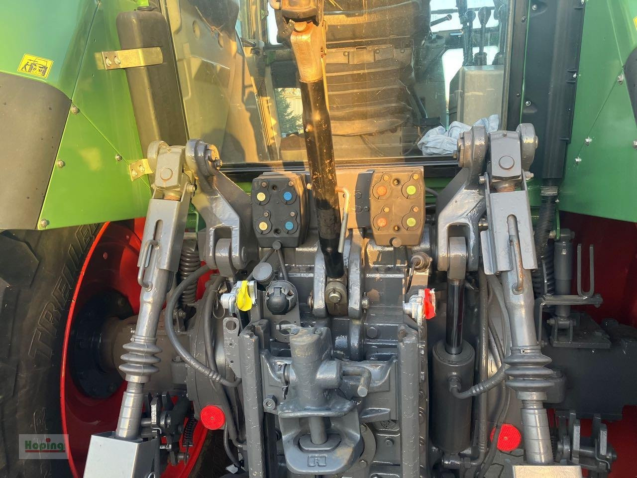 Fendt 824 - Traktor: billede 4 Fendt 824 - Traktor: billede 4