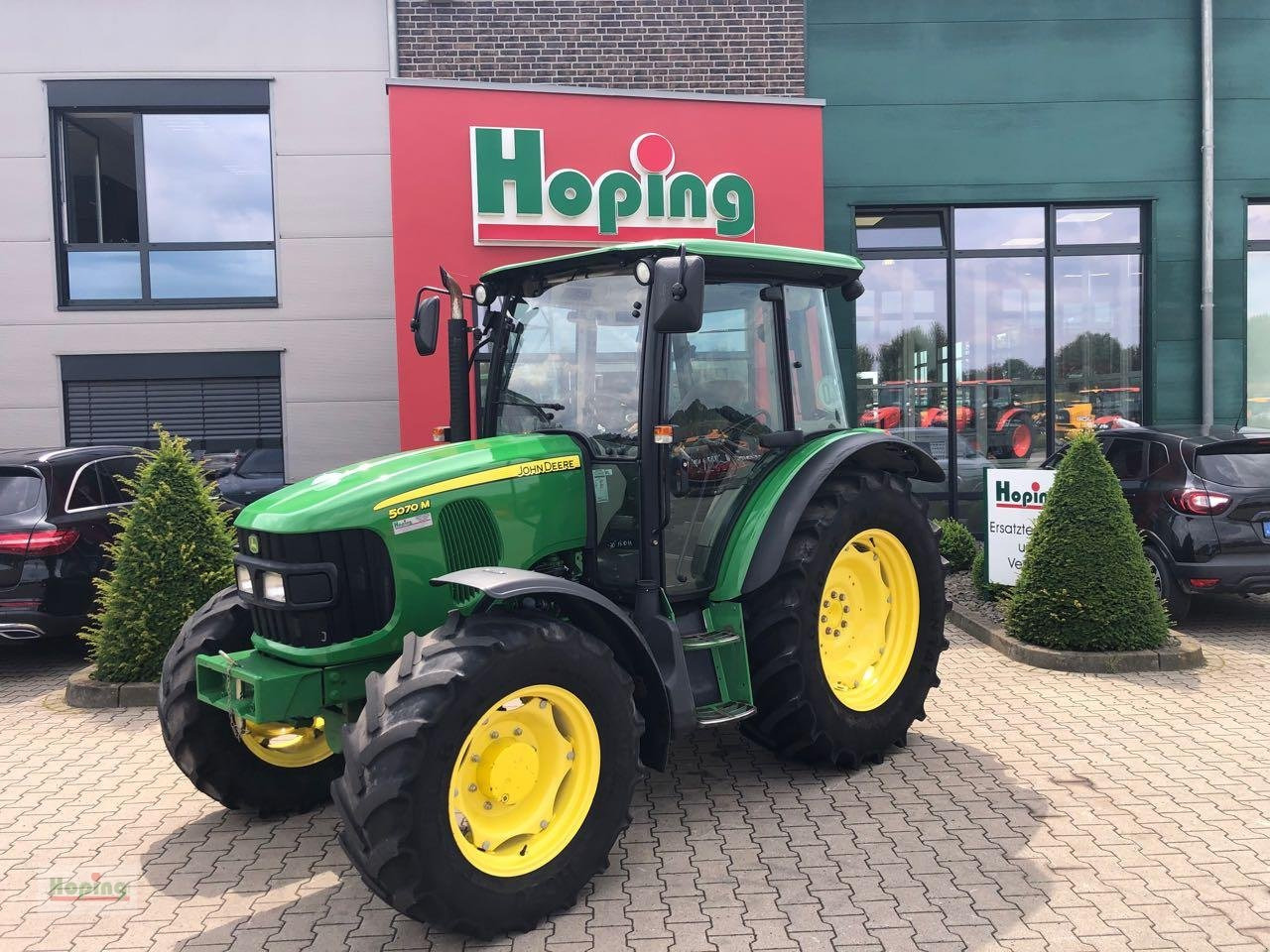 John Deere 5070 M - Traktor: billede 1 John Deere 5070 M - Traktor: billede 1