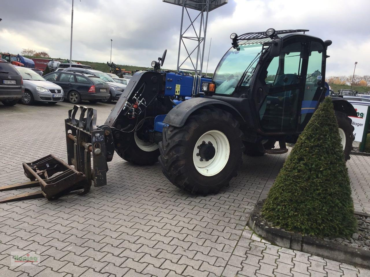New Holland LM 742 - Teleskop truck: billede 4 New Holland LM 742 - Teleskop truck: billede 4
