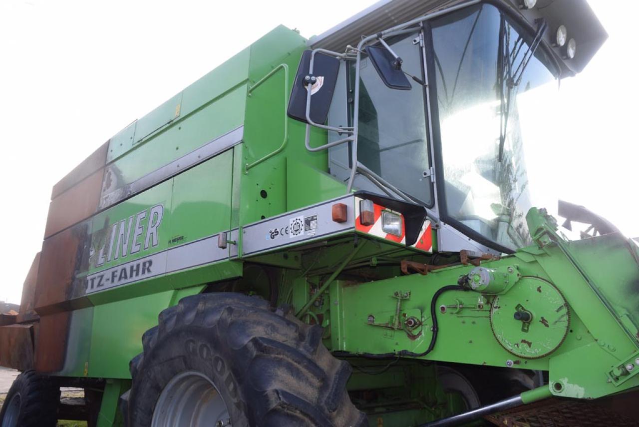 Deutz-Fahr 4075 - Brandschaden - Mejetærsker: billede 1 Deutz-Fahr 4075 - Brandschaden - Mejetærsker: billede 1